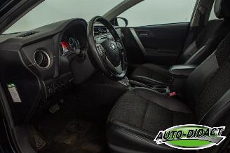 Toyota Auris Touring Sports 1.8 Hybrid Clima Navi Camera Pano Executive picture 26