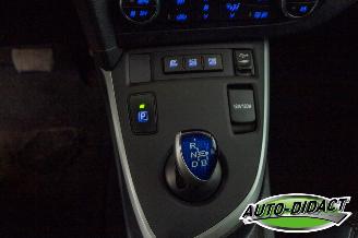 Toyota Auris Touring Sports 1.8 Hybrid Clima Navi Camera Pano Executive picture 12