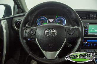 Toyota Auris Touring Sports 1.8 Hybrid Clima Navi Camera Pano Executive picture 5