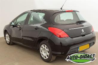 Peugeot 308 1.6 VTi Clima Access picture 3