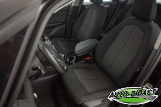BMW 2-serie 218i Automaat Clima Navi Camera High Executive Edition picture 28