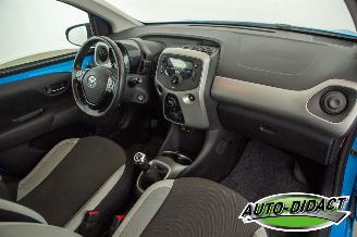 Toyota Aygo 1.0 VVT-i x-pose picture 17