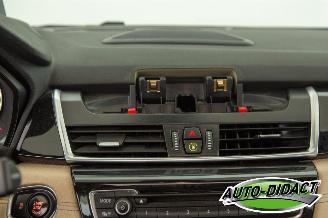 BMW 2-serie Gran Tourer 220i Automaat 7p Pano Leder Centennial High Executive picture 7