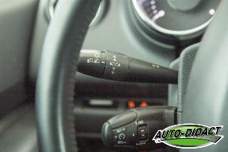 Peugeot 5008 1.6 HDi Clima Leder Pano 7p. picture 12