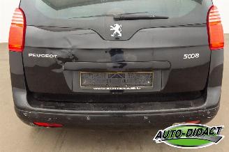 Peugeot 5008 1.6 HDi Clima Leder Pano 7p. picture 31