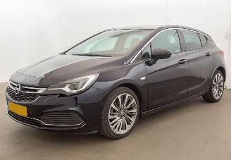 ocasión turismos Opel Astra 1.4 Clima Navi Camera 53.471 km Innovation 2018/4