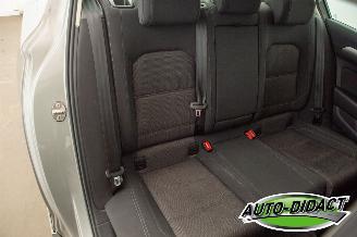 Volkswagen Passat 1.4 TSI Clima Navi Highline Business R picture 20