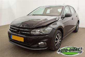 skadebil auto Volkswagen Polo 1.0 TSI Automaat Clima Highline Business R 2019/4