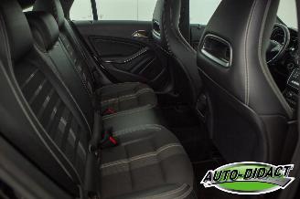 Mercedes Cla-klasse 200d Shooting Brake Automaat Navi Airco Lease Edition Plus picture 22