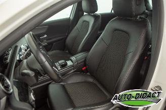 Mercedes A-klasse A200 Automaat Digi Dash Motorschade Premium picture 27