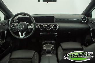 Mercedes A-klasse A200 Automaat Digi Dash Motorschade Premium picture 24