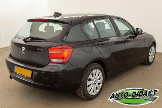 BMW 1-serie 116i  Airco Leder Navi Stoelverwarming Upgrade Edition picture 4
