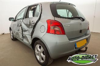 Toyota Yaris 1.3 VVTi Automaat Elek dak Clima Luna MMT picture 7