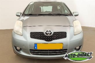 Toyota Yaris 1.3 VVTi Automaat Elek dak Clima Luna MMT picture 37