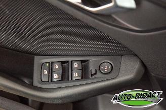 BMW 1-serie 118i 110kw Digi Dash Navi Clima picture 14