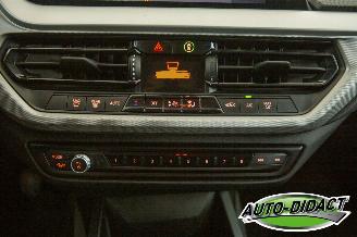 BMW 1-serie 118i 110kw Digi Dash Navi Clima picture 10