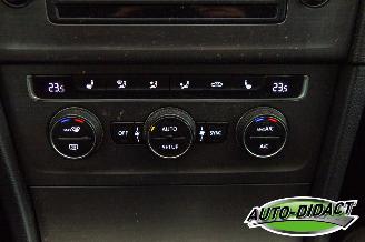 Volkswagen Golf 1.6 TDI Highline Clima Navi picture 10