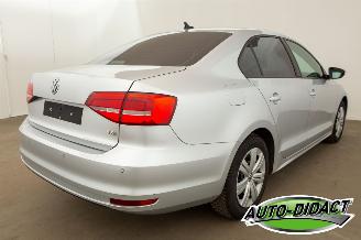 Volkswagen Jetta 1.2 TSI 77 kw 72.767 km Navi Airco picture 4