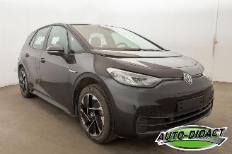 Volkswagen ID.3 58kWh Pro picture 2