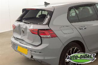 Volkswagen Golf 1.0 TSI Life 44.389 km NAP Digi Dash Clima Navi picture 31