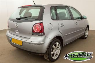 Volkswagen Polo 1.4-16V Automaat Airco Optive picture 4