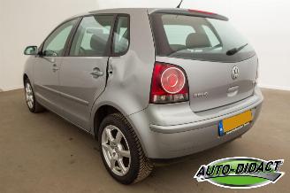 Volkswagen Polo 1.4-16V Automaat Airco Optive picture 3