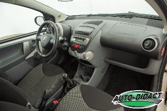 Toyota Aygo 1.0-12V Airco 96.117 km NAP Comfort Navigator picture 13