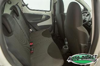 Toyota Aygo 1.0-12V Airco 96.117 km NAP Comfort Navigator picture 17