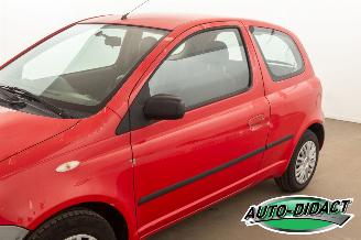 Toyota Yaris 1.0-16V VVT-i Terra picture 23