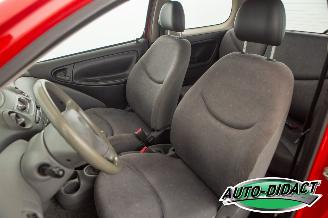 Toyota Yaris 1.0-16V VVT-i Terra picture 19