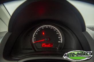 Volkswagen Up! 1.0 take up! Airco picture 6