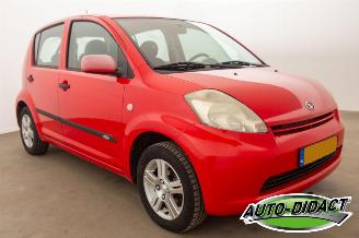 Daihatsu Sirion 1.0-12V Trend picture 2