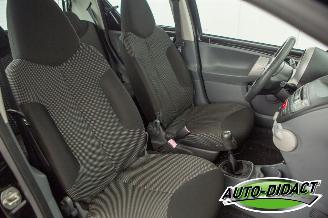Toyota Aygo 1.0-12V Comfort Airco picture 13
