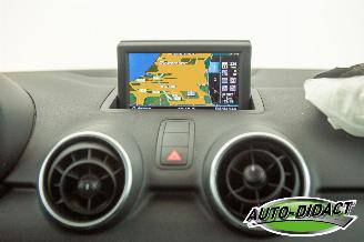 Audi A1 1.6 TDI Automaat Navi Airco Attraction picture 7