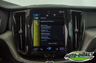 Volvo Xc-60 2.0 B4 Automaat Leder Navi Motorschade Momentum Business picture 9