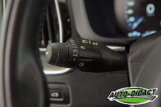 Volvo Xc-60 2.0 B4 Automaat Leder Navi Motorschade Momentum Business picture 18