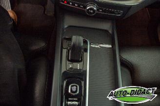 Volvo Xc-60 2.0 B4 Automaat Leder Navi Motorschade Momentum Business picture 13