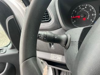 Renault Master T35 2.3 dCi L3 Laadklep Navi Airco Camera picture 16