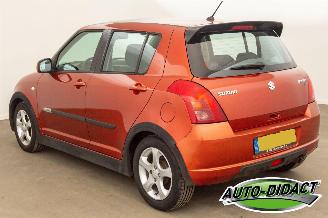 Suzuki Swift 1.3 Airco 1e eigenaar 72.162 km NAP Shogun picture 3