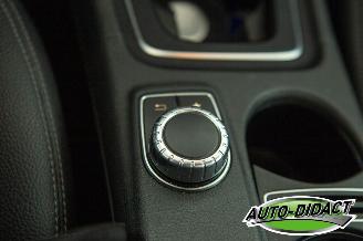 Mercedes Cla-klasse 180 Shooting Brake Automaat Pano Leder Navi picture 10