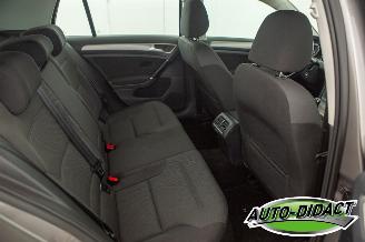 Volkswagen Golf 1.0 TSI Navi Clima Comfortline picture 25