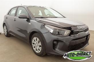 Kia Rio 1.2 Airco picture 2