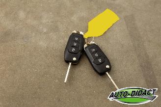 Ford Fiesta 1.1 Trend 62.297 km NAP Navi Airco picture 28