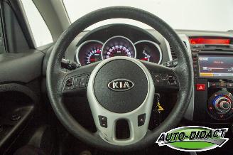 Kia Venga 1.4 CVVT Clima Navi Plus Pack picture 5