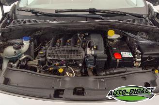 Peugeot 2008 1.2 Clima Navi 79.211 km Access picture 39