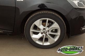 Renault Clio 0.9 TCe 83.803 km NAP Airco Navi Limited picture 31