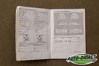 Volkswagen Golf 1.6 TDI Clima Navi Trendline picture 30