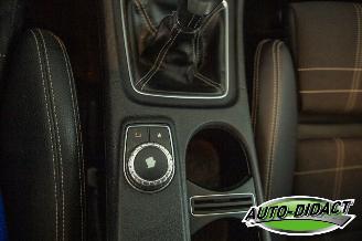 Mercedes A-klasse 180d Airco Navi Half Leder picture 13