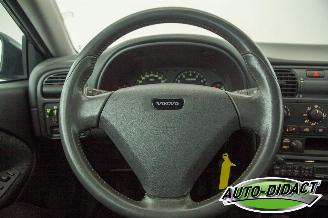 Volvo V-40 1.8 Airco picture 5