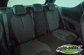 Citroën DS3 1.6 e-HDi Clima So Chic picture 17